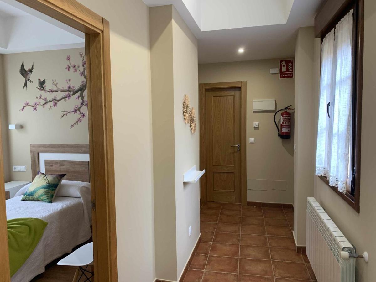 Cumbres De Los Picos Apartamento La Yedra Poo  Luaran gambar